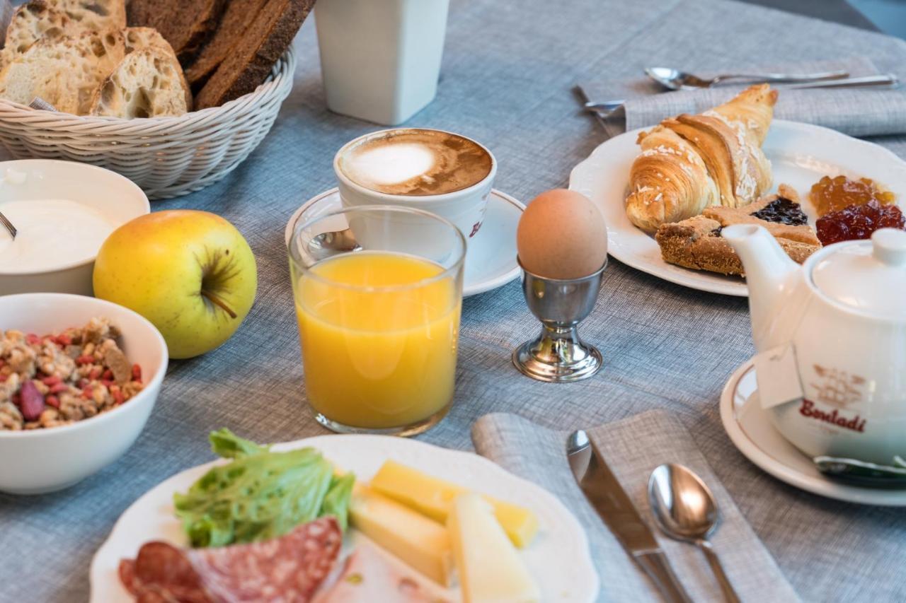 Hotel Martinelli Ronzo-Chienis المظهر الخارجي الصورة