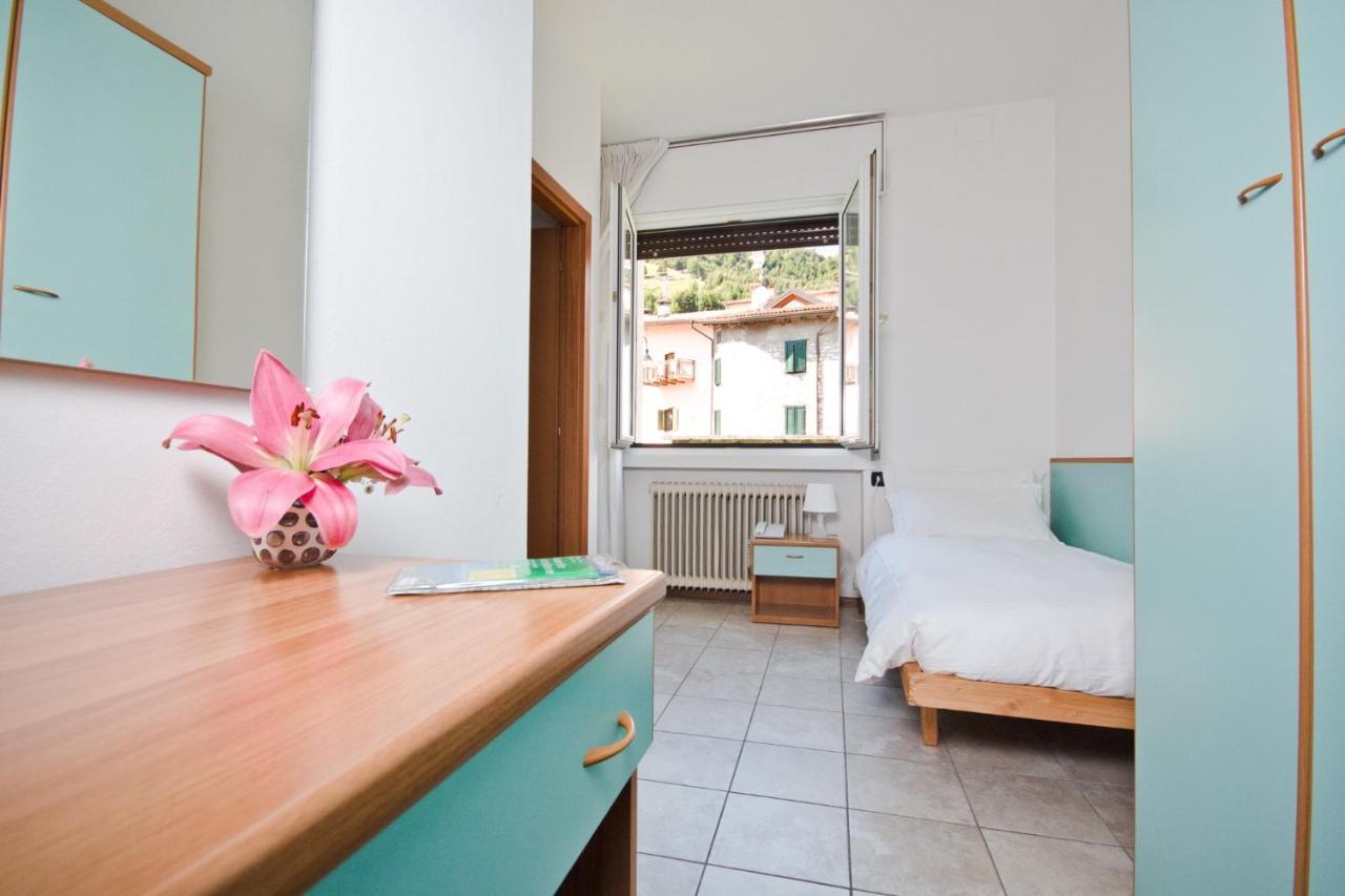 Hotel Martinelli Ronzo-Chienis المظهر الخارجي الصورة